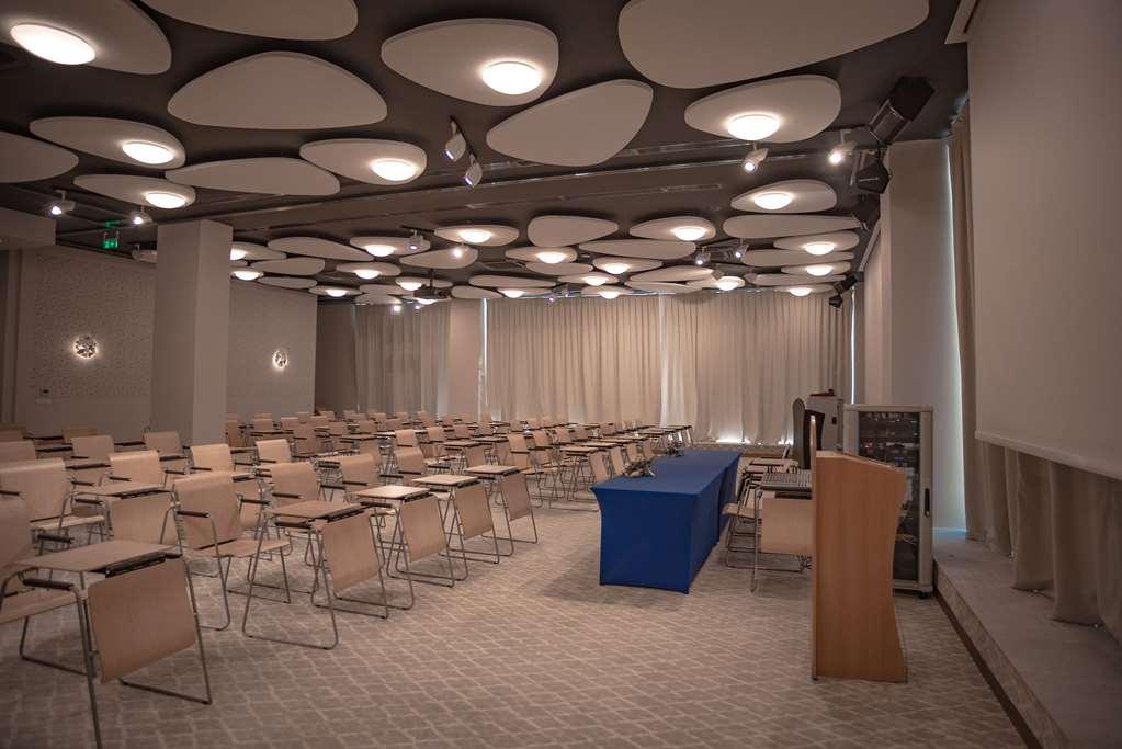 Maritim Hotel Paradise Blue 알베나 시설 사진